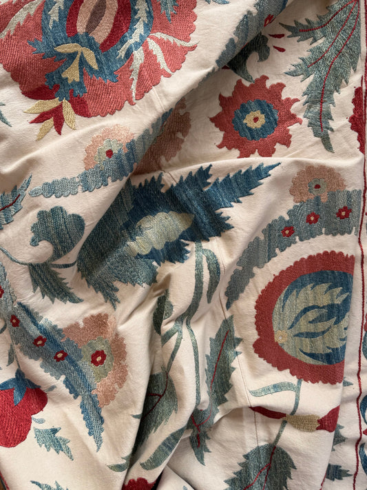 Beautiful Uzebistan Medium Suzani Fabric