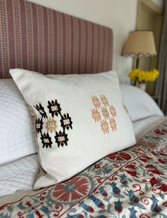 White Daisy Large Kilim Cushion