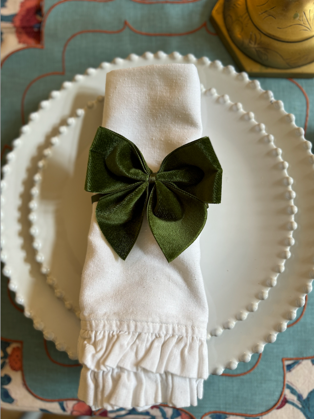 Velvet Bow Napkin Rings & Christmas Decorations