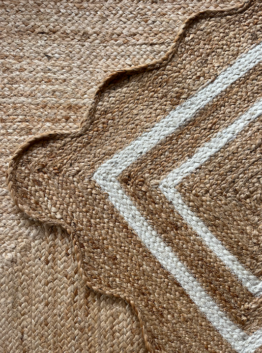 My Wavy, Bordered Jute Rug